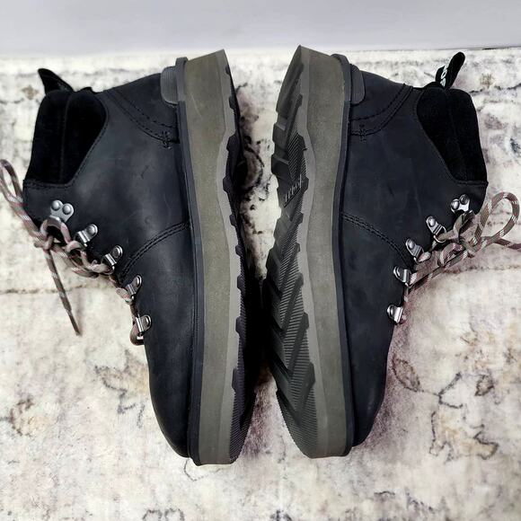 Sorel Hi Line Hiker Boot in Black Jet Leather - Picture 3 of 8
